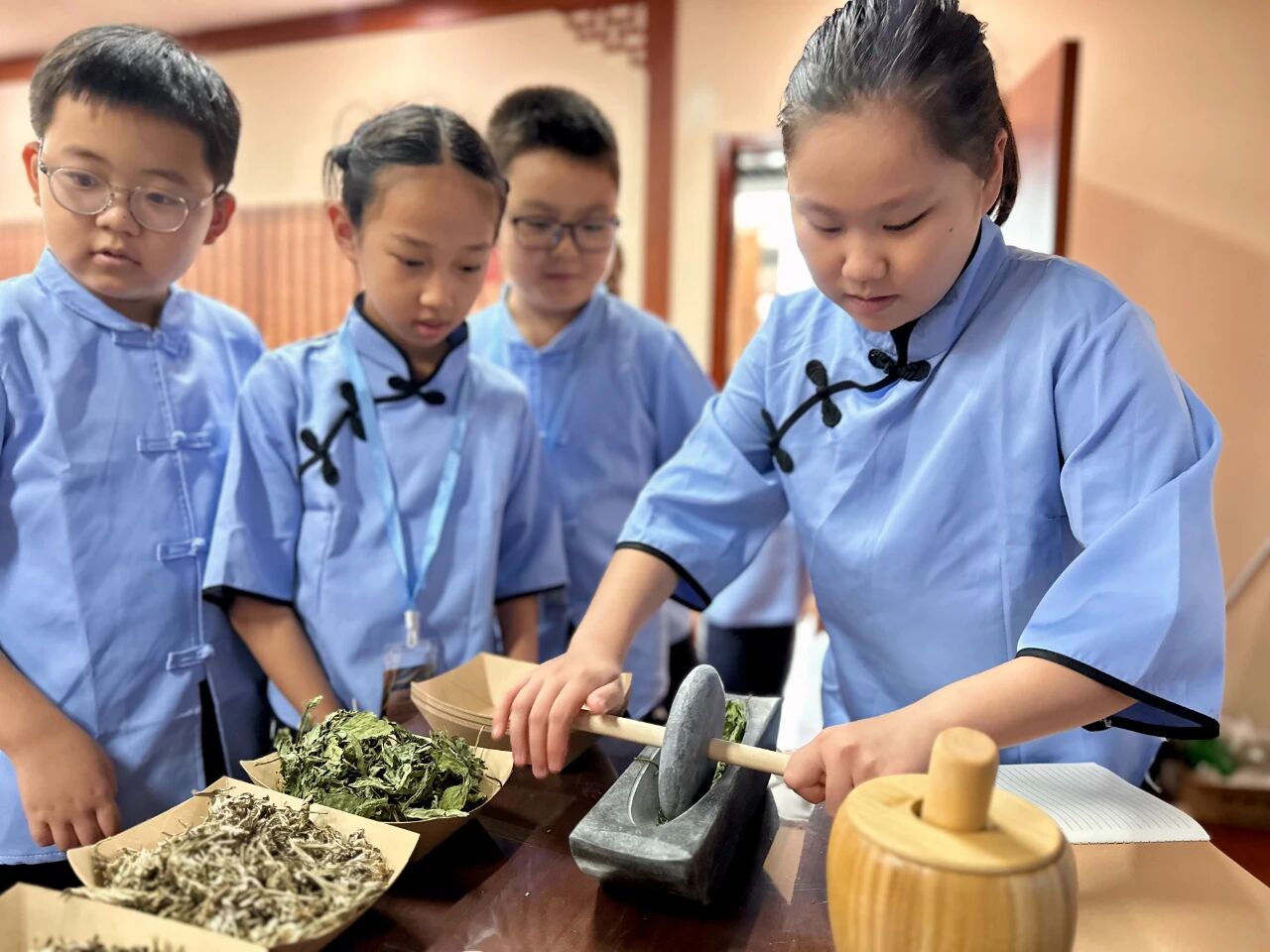 1765790579979491.jpg 微信图片_2025-12-15_171613_434.jpg